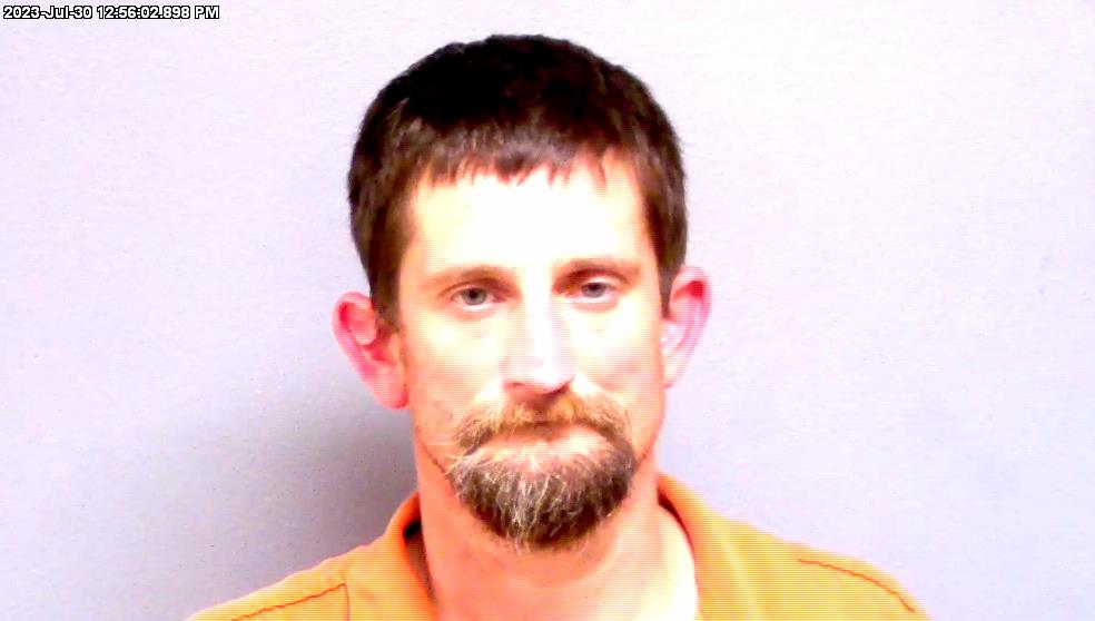  DUSTIN CALHOUN 